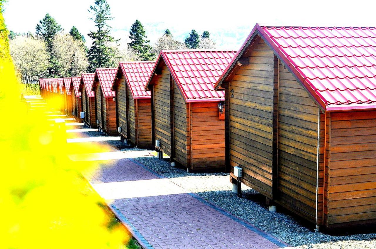 Olina Lodge *